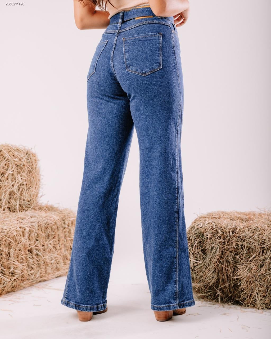 Calça jeans wide leg feminina cintura alta com cinto