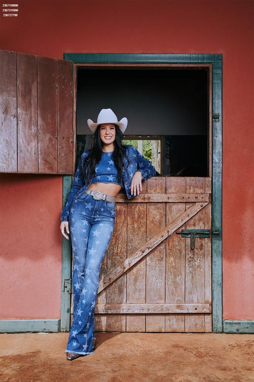 Calça jeans flare feminina cintura média - Ana Castela