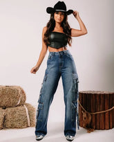 Calça jeans wide leg feminina cintura alta com bolsos cargo - Ana Castela